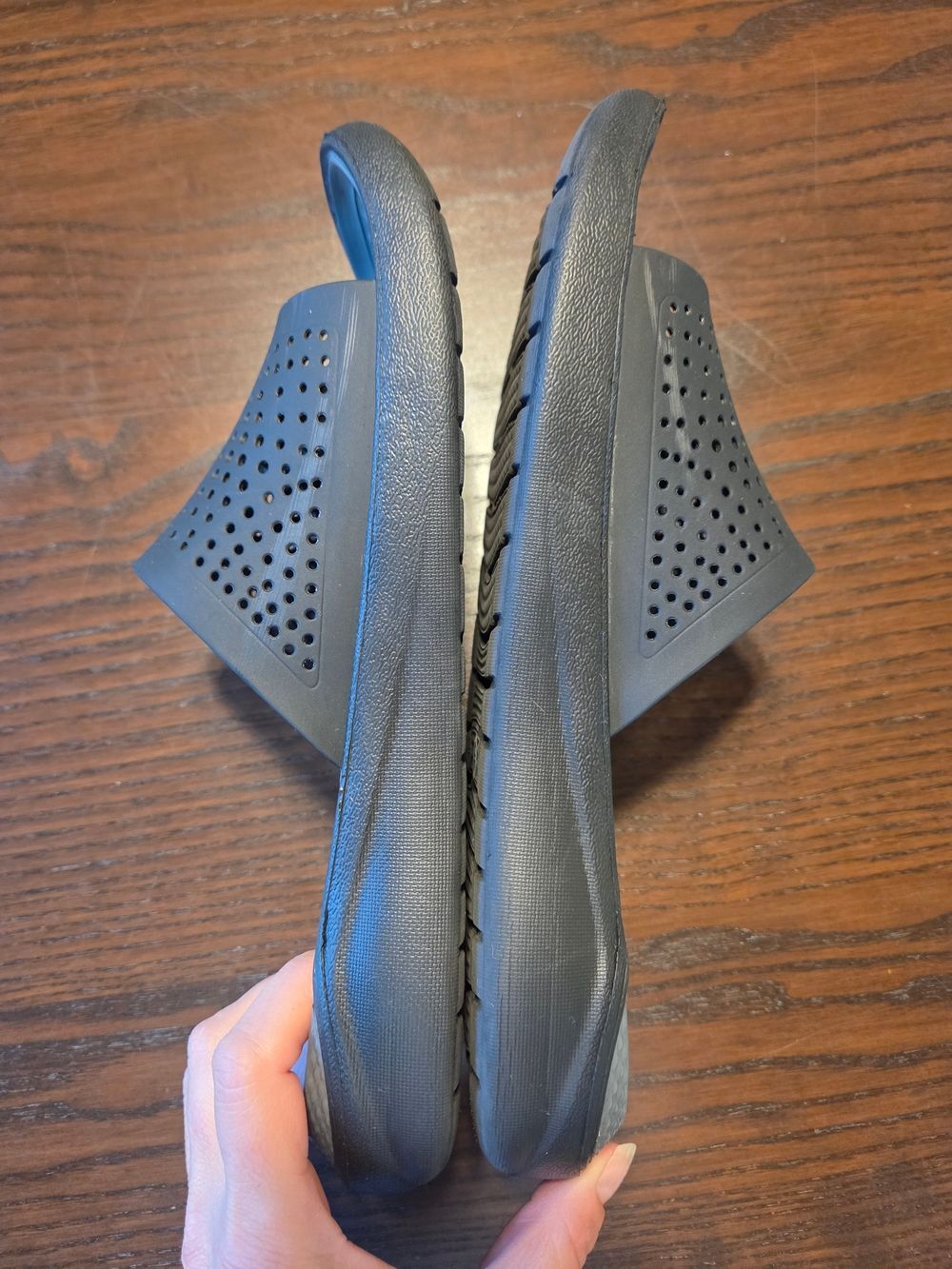 Crocs LiteRide Slide Unisex Sandals Men 8 Women 10 Black Grey Comfort Athleisure - Picture 4 of 5